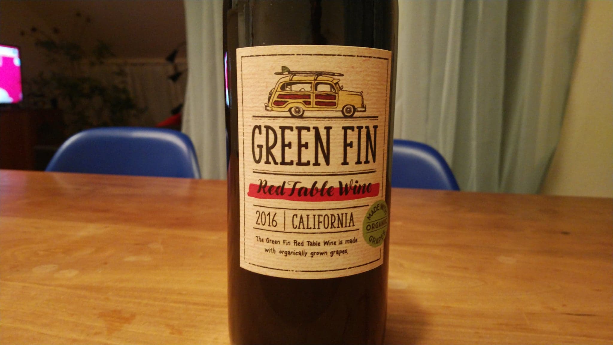 値段が手頃なカリフォルニアのオーガニックワイン Green Fin Red Table Wine