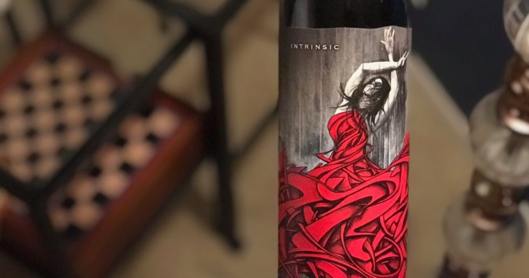 ラベルが印象的 ワシントン州のCabernet Sauvignon INTRINSIC